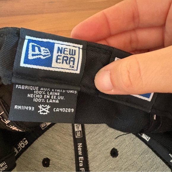 Volcom Men's 59Fifty Fitted Baseball Skater Cap Black Embroidered 3D Logo Hat - Picture 7 of 7